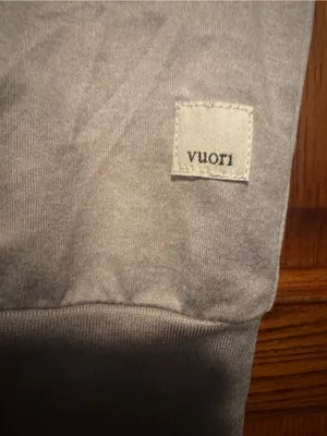 Vuori Daydream Crew Long Sleeve - Light Heather Grey - Size XL (Approx) - NWOT thumbnail 3