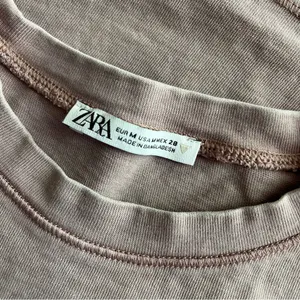 Zara-•Dusty Lavender Muscle Sweat-T•sz M thumbnail 6