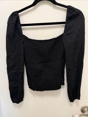 Reformation Reign Top Black thumbnail 4