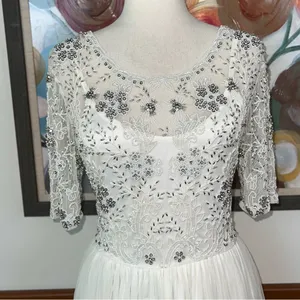 Stunning ModCloth Everlasting Romance Wedding Gown! thumbnail 3