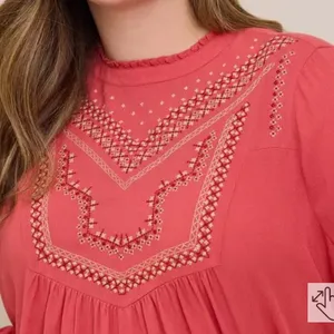 NWT Torrid Crinkle Gauze Embroidered Top Size 2X Retail $59.90 thumbnail 4