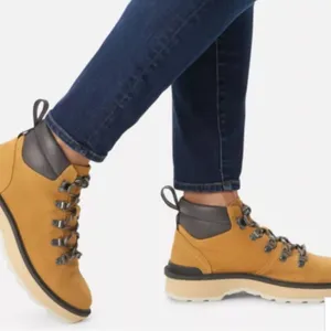 Sorel Hi-Line Hiker Boots Women's Size 9 Waterproof Rugged Sole NEW thumbnail 1