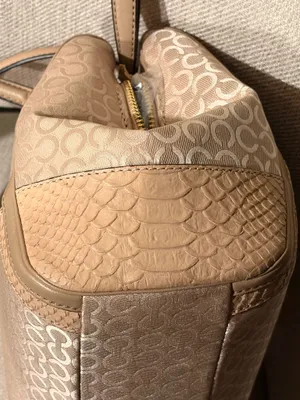 COACH Madison Turnlock 2way Handbag Elegant Signature Gold Hardware Finish ✨ thumbnail 7