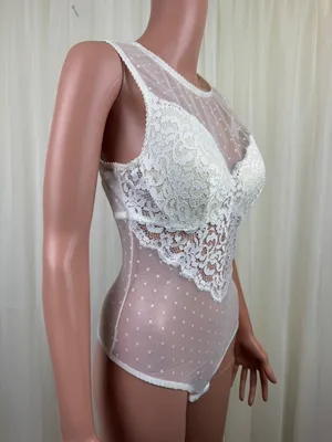 INC INTIMATES Lace Mesh Molded Cup Underwire Thong Bodysuit Sz MD White Cup C-D thumbnail 3