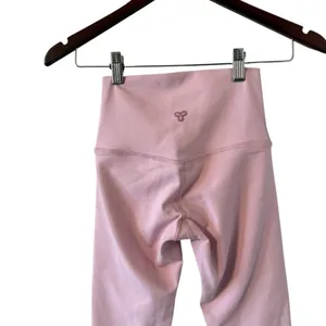 ARITZIA Tna Action Butter Pink High Rise Leggings thumbnail 5