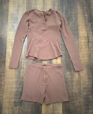 SKIMS Waffle Knit Henley Top & Shorts Lounge Set Size Large thumbnail 1