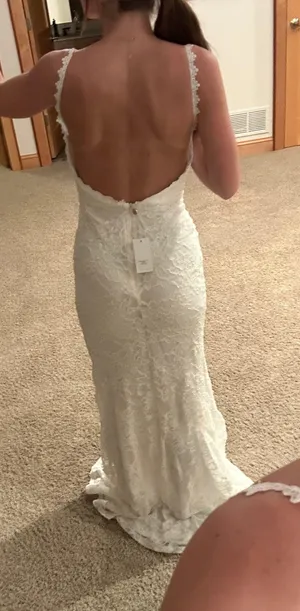 Alamour The Label White Lace Gown thumbnail 4