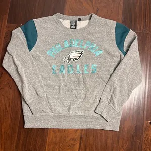NFL Philadelphia Eagles Women's Sweater Sz Large thumbnail 1
