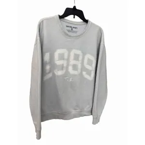 Taylor Swift 1989 Blue Official Concert Band Crewneck XL Sweatshirt #K8-1 thumbnail 8