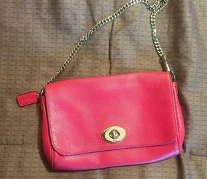 Coach Pink Leather Shoulder Bag thumbnail 1