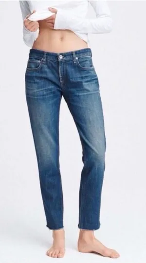 Rag and Bone "Dre" low rise boyfirend jeans  size 31 women’s EUC thumbnail 1