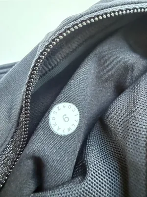 lululemon Run Times Short II Size 6 - Black thumbnail 6