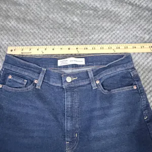 Signature by Levi Strauss Jeans 13 W31 Mid Wash High Rise Distressed Raw Hem thumbnail 6