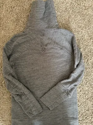 Lululemon sweatshirt  thumbnail 2