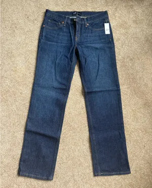 Gap Low-Rise Jeans thumbnail 1