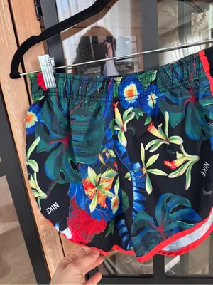 Nike Dri-FIT Tempo tropical floral parrot print running shorts workout colorful thumbnail 4