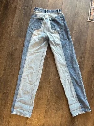 PacSun 90s Boyfriend Jeans thumbnail 3