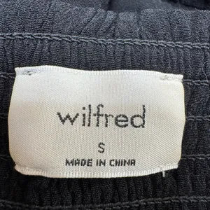 Aritzia Wilfred Lolita Blouse Smocked Cropped Black size Small $110 thumbnail 5