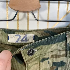 Free People‎ Remy Camouflage Pants in Moss Green thumbnail 7