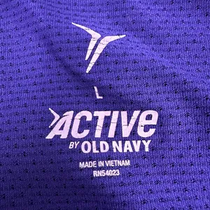 Old Navy Active Womens Short Sleeve Performance T-Shirt Retro Violet Size L thumbnail 3