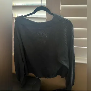 Green Cropped Cardigan 💗 Size L thumbnail 3