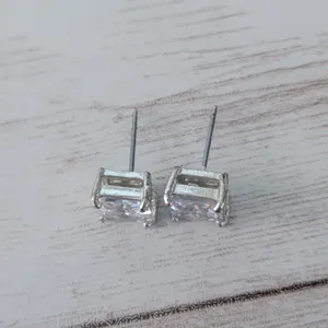 Vintage Stud Earrings Clear Square Gem 3/8" Silver thumbnail 4
