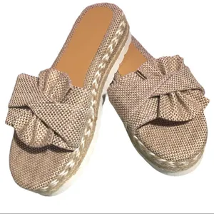 Nwot!Awesome burlap look slip on sandals thumbnail 2