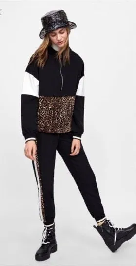 Zara Basic Leopard Print Half-Zip Colorblock Hoodie Pullover - Size XS 🐆✨ thumbnail 1