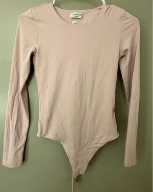 Aritzia Contour Long Sleeve Bodysuit thumbnail 1