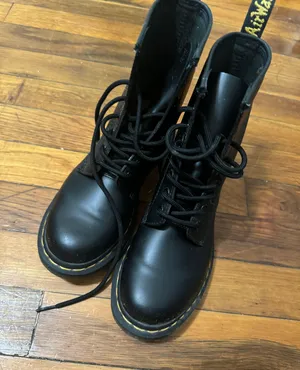 Dr. Martens Boots thumbnail 2