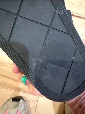 Bottega Veneta Rubber pool slides size 36/6 thumbnail 5