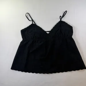 Black Eyelet Babydoll Cami Top – Lightweight and stylish Size M thumbnail 2
