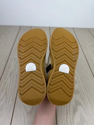 Sorel Women's Out N About IV Low Women's Waterproof Sneaker 9.5 Honey White $100 thumbnail 7
