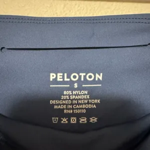 Peloton Navy leggings thumbnail 2
