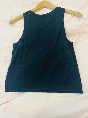 Lululemon Tank thumbnail 2