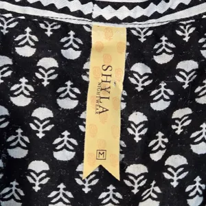 Shyla Nightwear Black White Block Print Cotton Maxi Gown Dress Womens Medium thumbnail 4