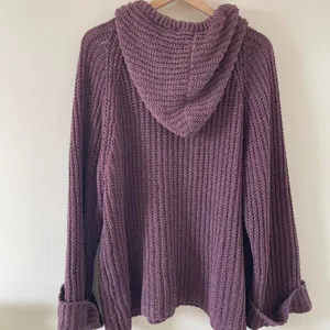 Oversized Chunky Purple Knit Hoodie Size M thumbnail 3