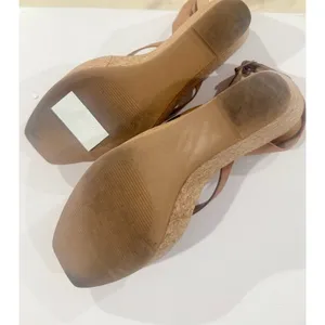 Steve Madden Sandals Womens Size 10 Tan Cork Wedge Thong Ankle Strap cute preppy thumbnail 3