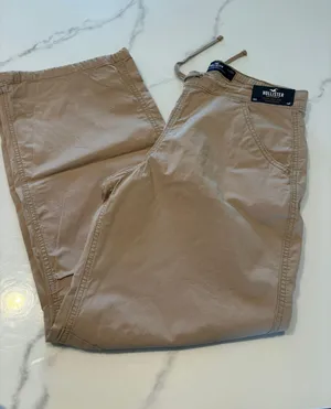 Hollister Cargo Pants thumbnail 1