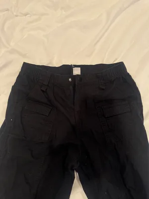 Black cargo low rise pants Size 0 thumbnail 2