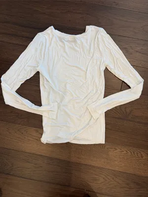 Wilfred White Long-Sleeve Crewneck Tee Size Small - C11-283 thumbnail 5
