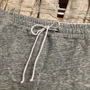 Abercrombie & Fitch Heather Gray Fleece Sweatshorts thumbnail 2