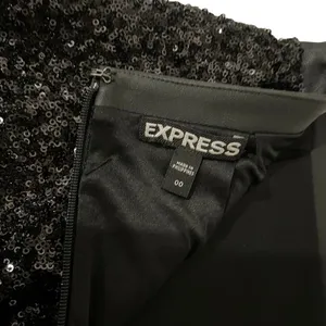 Express Vintage Black Sequin Pencil Skirt Midi Sz 00 Cocktail Festive Holiday thumbnail 6