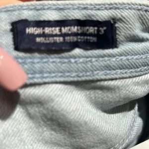 Hollister light blue high rise mom jean thumbnail 5