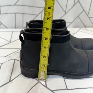 UGG Simmens Waterproof Leather Ankle Boots‎ 9 Black Side Zip Cap Toe 1103832 thumbnail 12