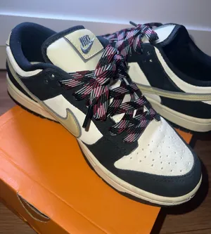 Nike Dunk Low LX Women’s Black/Cream Suede thumbnail 1