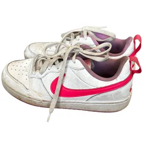 Nike Athletic‎ Shoes thumbnail 5