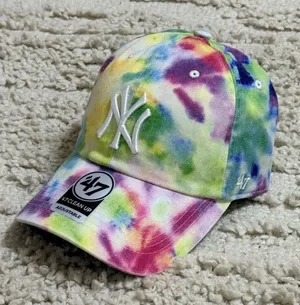 New 47 Brand Unisex New York Yankees Tie-Dye Clean Up Adjustable Hat thumbnail 1