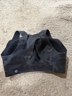 lululemon athletica Black camo Bra 32DD EUC thumbnail 4