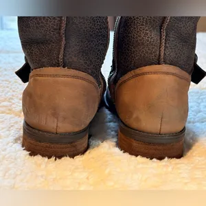 UGG Brown Oregon Stout Mid Shaft Buckle Zipper Boot thumbnail 7